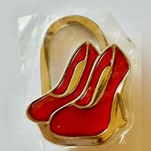 (BRAND NEW) HANDBAG TABLE HOOK/HOLDER - “CUTE SHOES THEME”